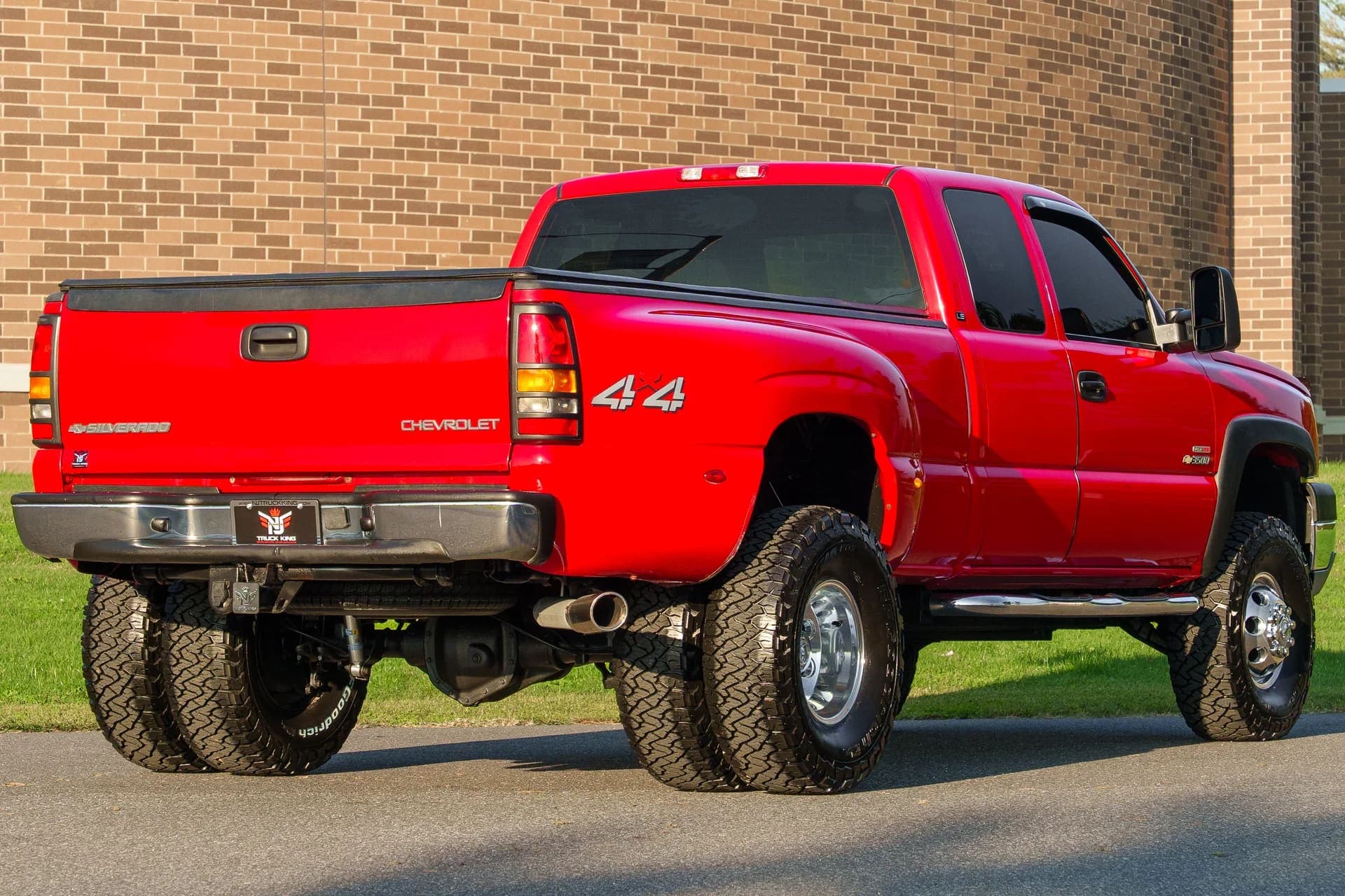 2005 Chevrolet Silverado 3500 Duramax Dually 4×4, view