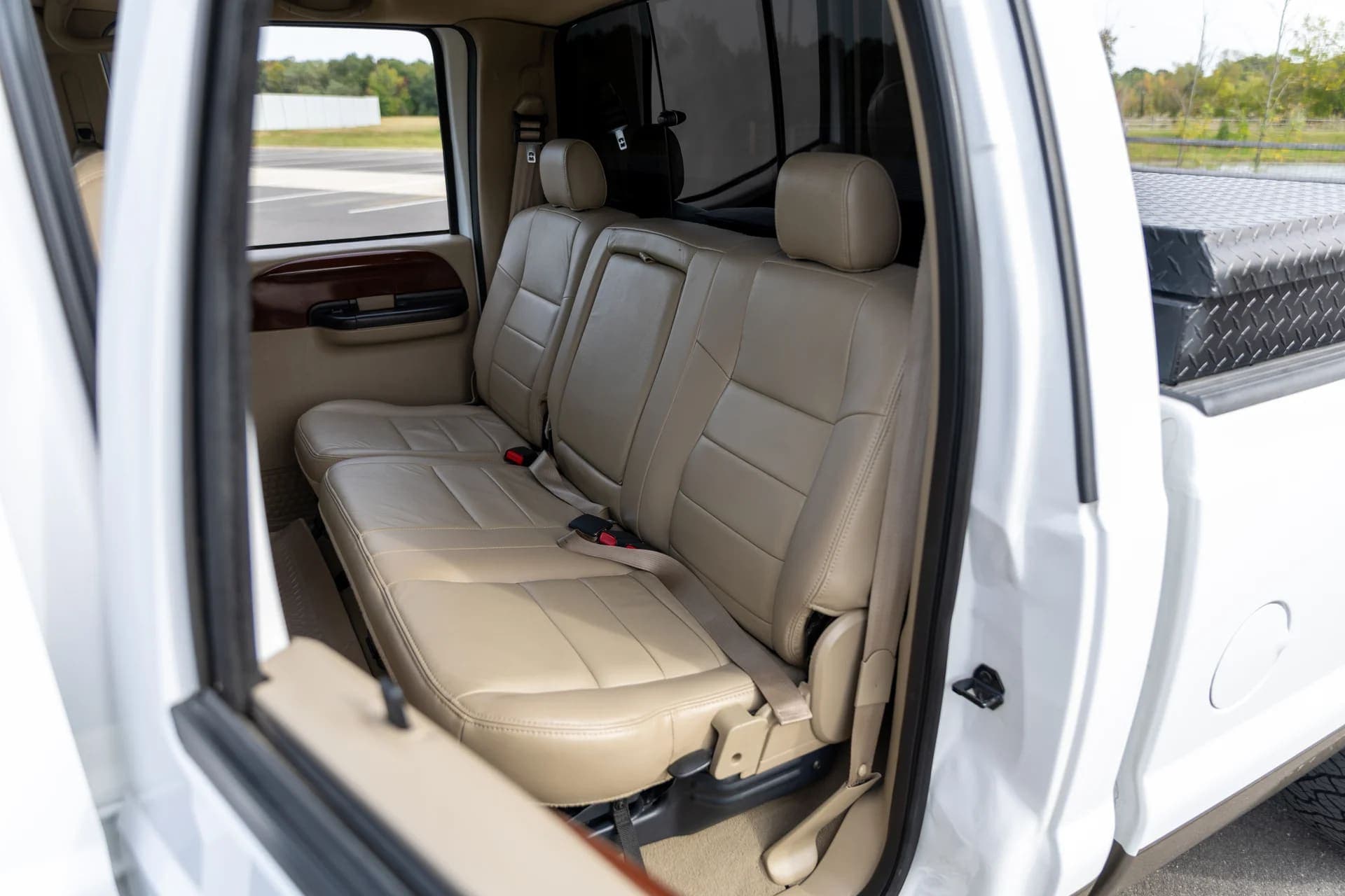2005 Ford F-250 Super Duty Lariat Crew Cab 4x4 – 6.0L Powerstroke – Only 58,848 Miles!, view