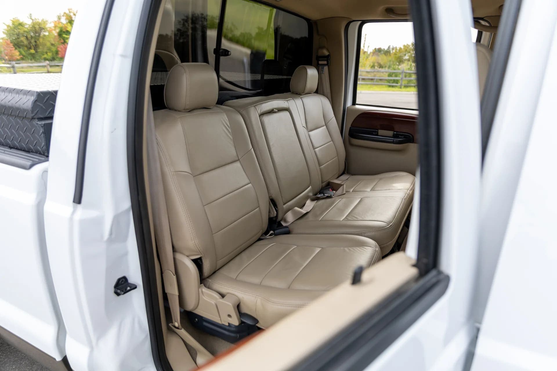 2005 Ford F-250 Super Duty Lariat Crew Cab 4x4 – 6.0L Powerstroke – Only 58,848 Miles!, view