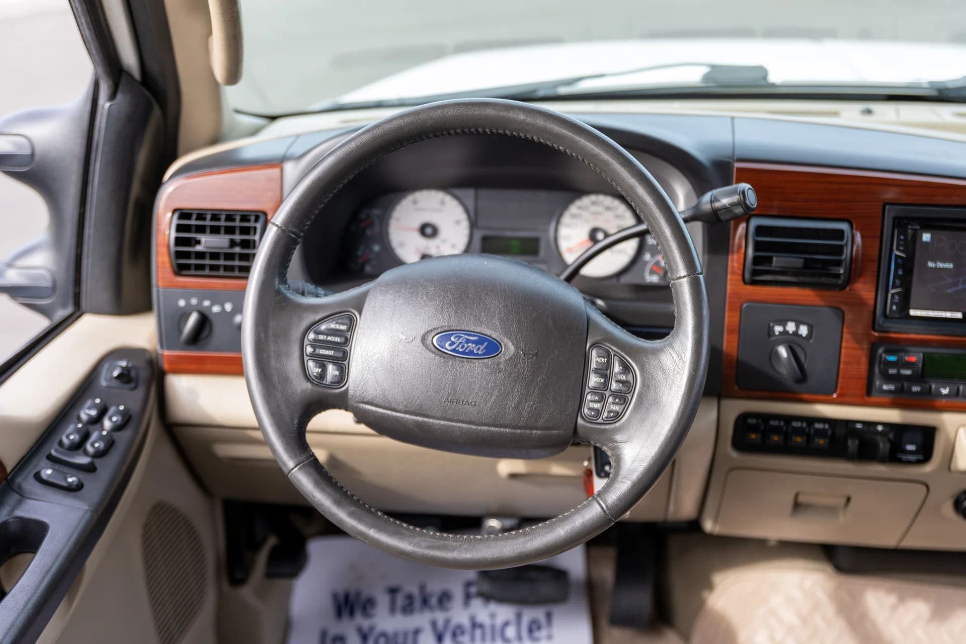 2005 Ford F-250 Super Duty Lariat Crew Cab 4x4 – 6.0L Powerstroke – Only 58,848 Miles!, view