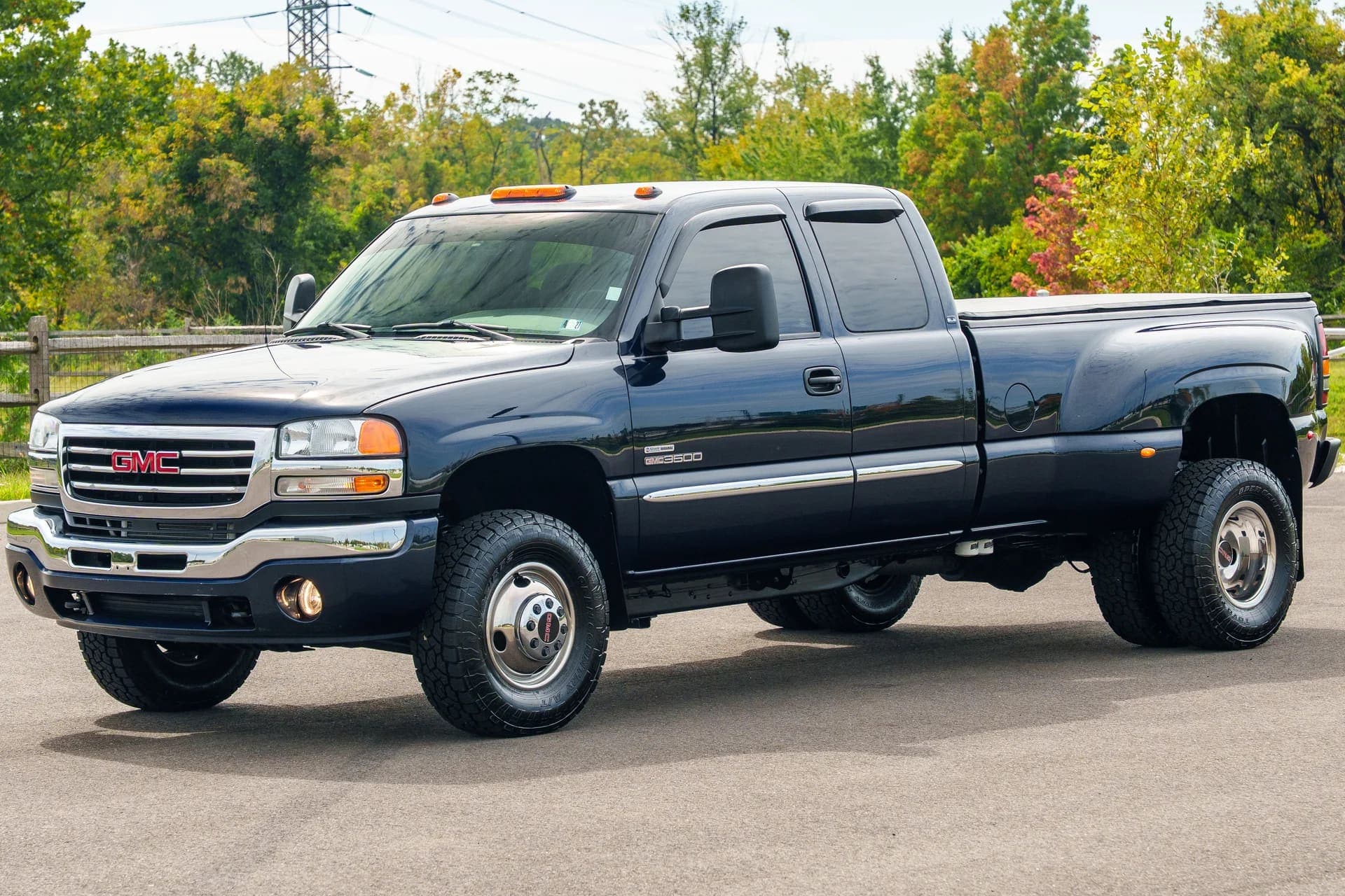 2006 GMC Sierra 3500 SLE2 Crew Cab Dually 4x4 – LBZ Duramax, Only 78K Miles!, view