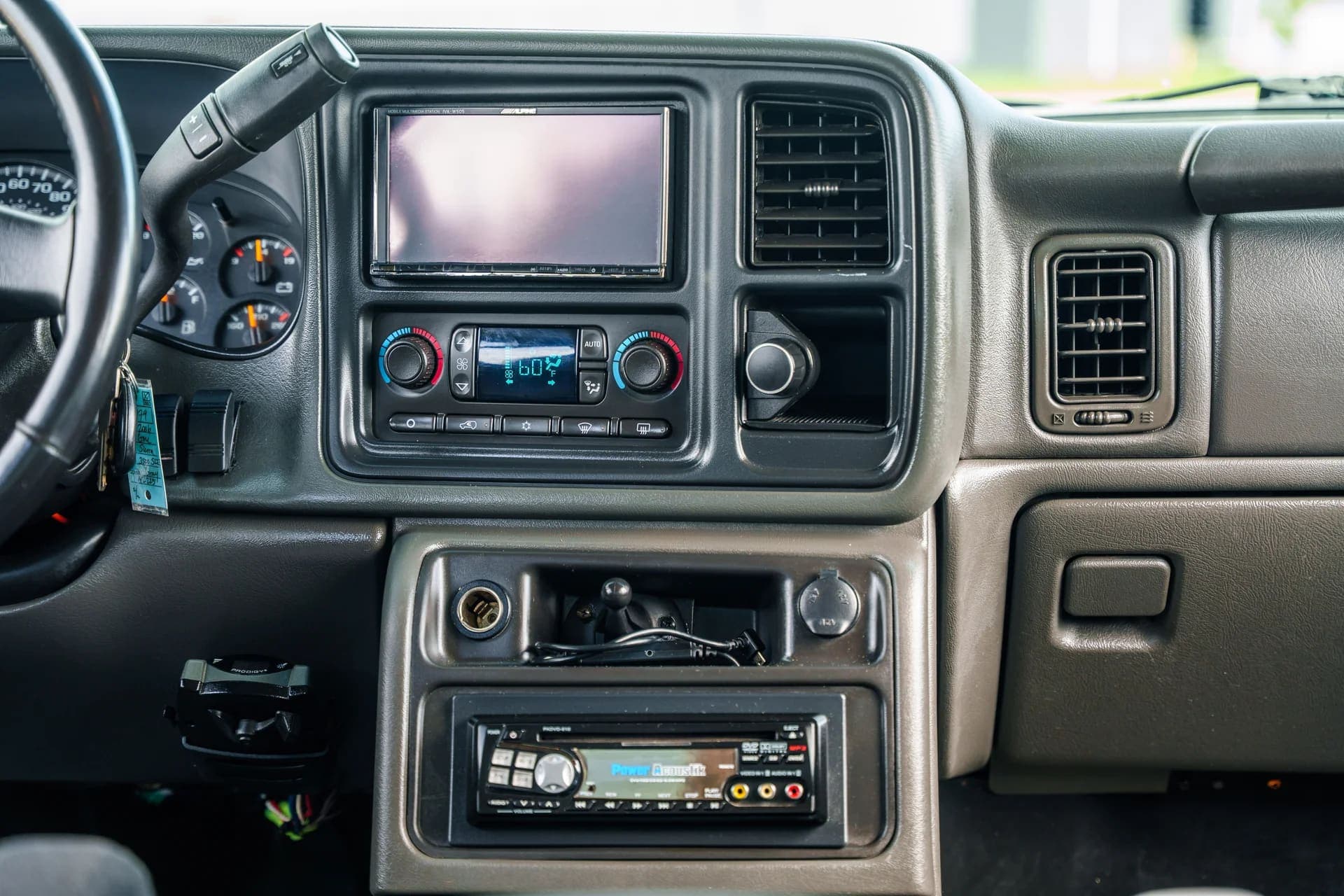 2006 GMC Sierra 3500 SLE2 Crew Cab Dually 4x4 – LBZ Duramax, Only 78K Miles!, view