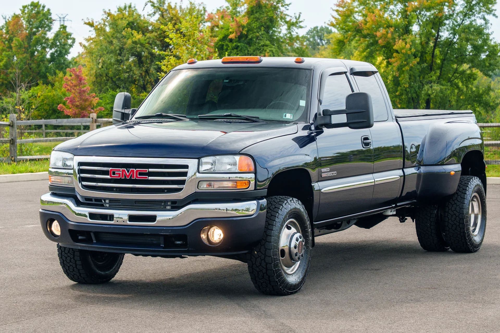 2006 GMC Sierra 3500 SLE2 Crew Cab Dually 4x4 – LBZ Duramax, Only 78K Miles!, view