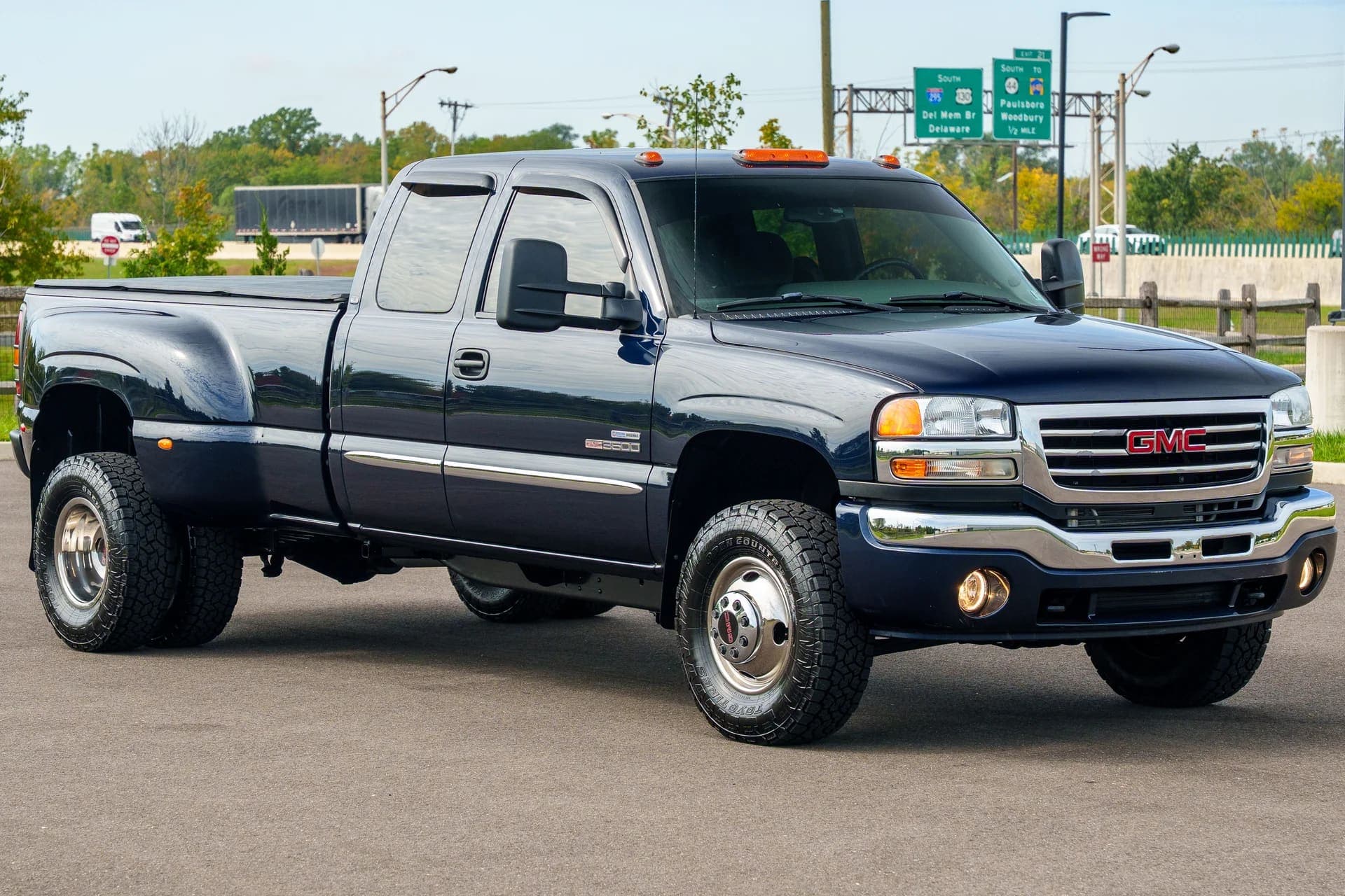 2006 GMC Sierra 3500 SLE2 Crew Cab Dually 4x4 – LBZ Duramax, Only 78K Miles!, view